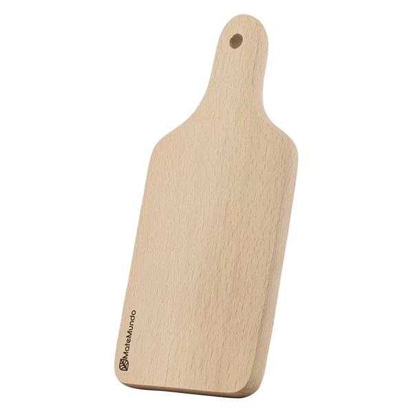 Wooden cutting board with MateMundo logo