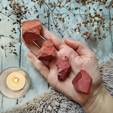 Red Jasper (raw stone) 50g